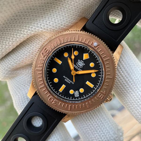 

wristwatches steeldive cusn8 bronze case 300m waterproof ceramic bezel insert tuna nh35 automatic movement dive watch, Slivery;brown