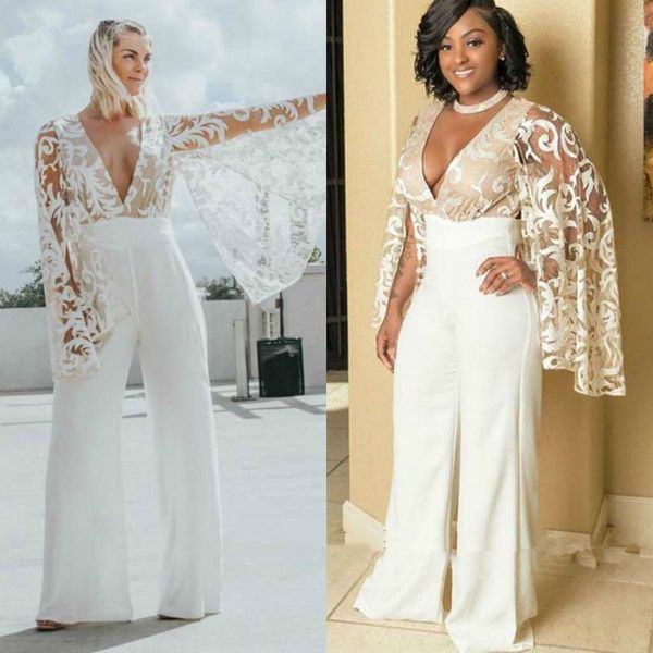 2022 Cape V Neck Boho Jumpsuit Wedding Vestidos de Noiva Vestidos De Renda Top Mangas Completas Split Plus Size Mulheres Calças Terno Beach Noiva Vestido