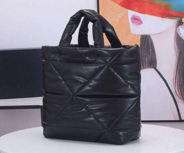 

2022 autumn and winter tote bag 1vh082