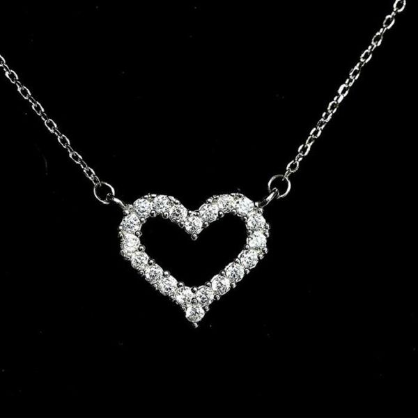 

new concise style silver necklace full diamond love heart necklace female love zircon pendant one chain silver necklace short clavicle chain