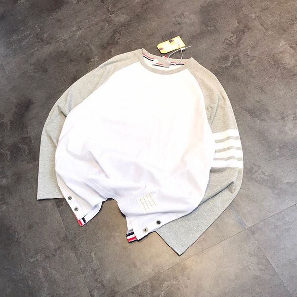 

spring summer 21 new color four bar splicing long sleeve t-shirt men's and women's casual round neck pullover bottoming, White