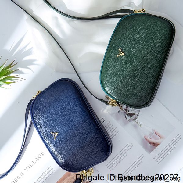 

zipper fashion three-layer cowhide change mobile phone ladies leather mini spring and summer diagonal small bag wholesale