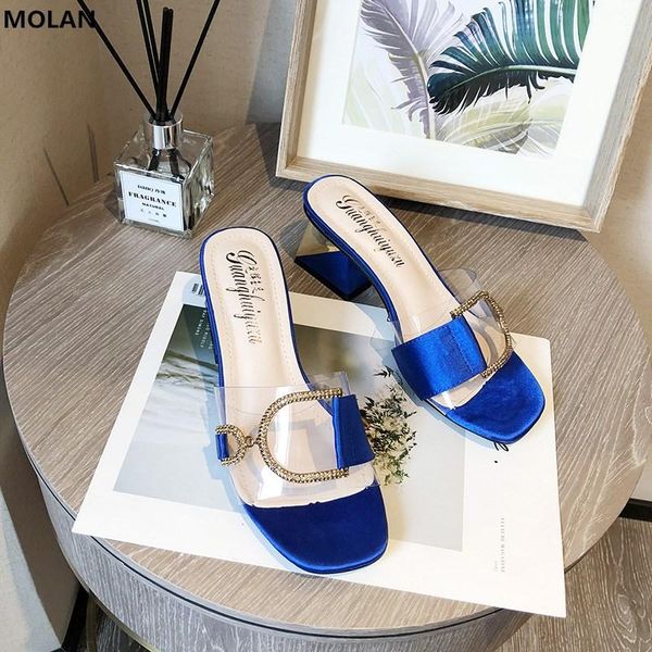 

dress shoes molan brand designers 2021 summer luxury bling crystal metal chain decoration high heels lady pumps loafers mules flip flops, Black
