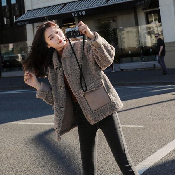 

women's fur & faux 2021 autumn and winter korean version small lamb wool coat female short loose student thickened, Black