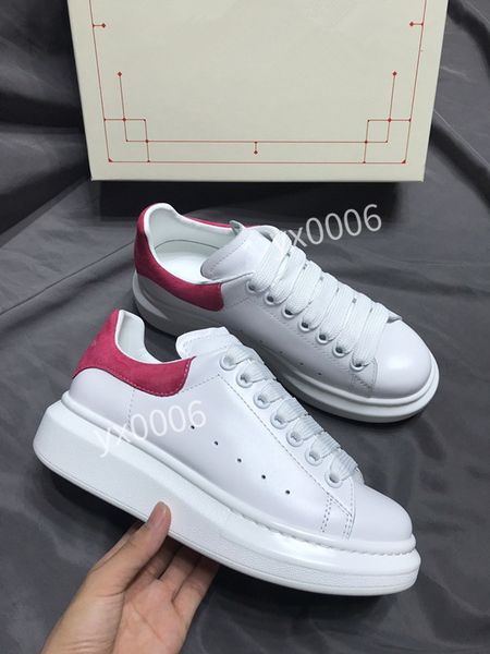 

2021 designer luxury men women casual 35-41 shoes fabric suede effect calfskin nylon reflective sneakers velvet mixed fiber fashion qualit g, Red;white