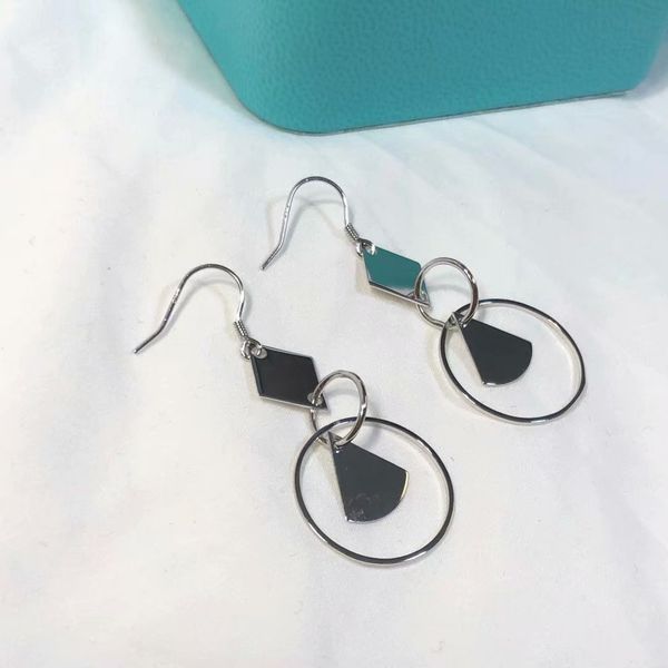 

2021 Women Designers Earings fashion casual dress ladies jewelry Dangle Chandelier 925 sterling silver surface plating rhodium arete
