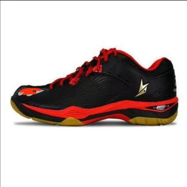 

badminton shoes lindan same model have stock size from eur36-45 sets