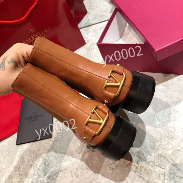 

winter 2021 new women embossed lacing middle boot flat heel good leather luster round head 35-41, Black