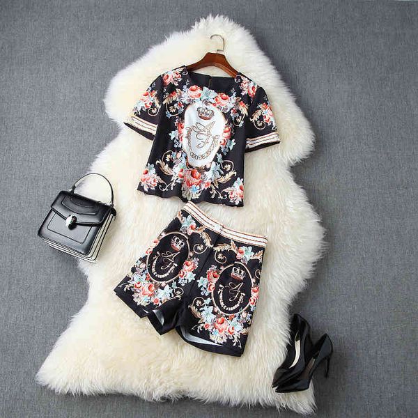 

two piece dress european and american women's clothing summer style short sleeve t-shirt shorts fashion vintage print suit 710v, White