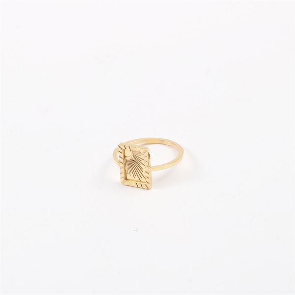 

love ring 2021 stainless steel gold plated sunflower fashion temperament ins trendy tropical wind, Slivery;golden