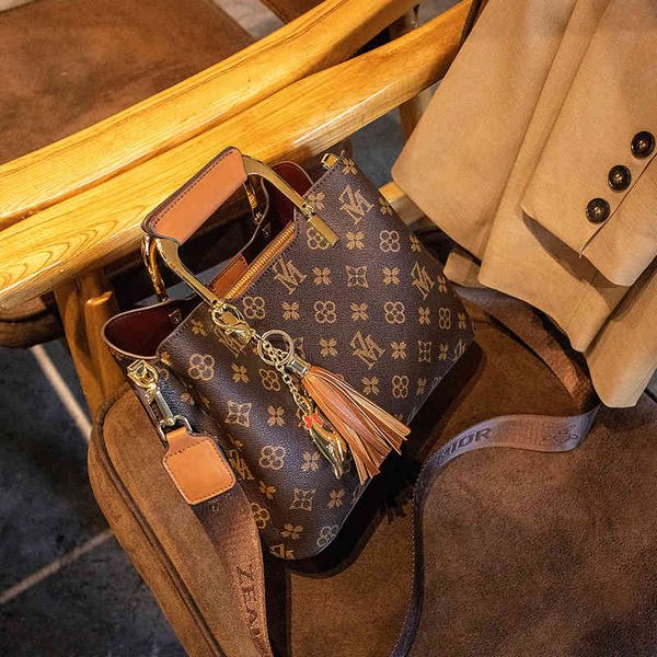

2021 beach vacation houndstooth shoulder bags underarm bag shopping bags women handbags totes single-sided coin purses canvas leather