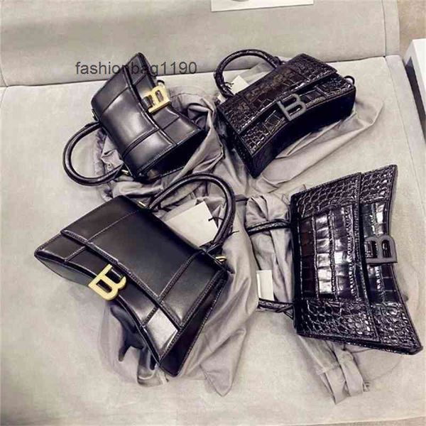 

explosive handbags balencaigass classic bags bag crocodile 2022 lisa same hourglasss leather b-button single shoulder messenger portable wom