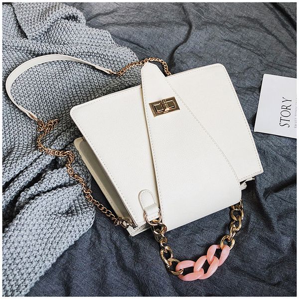 

designer bags 2022 new metal stitching chain one shoulder messenger bag 25cm