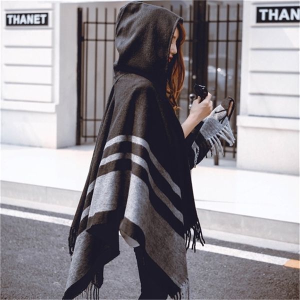 

fashion oversized shawls warm winter hooded wrap cashmere poncho plaid capes outwear cardigans sweater coat tassel 201214, Black