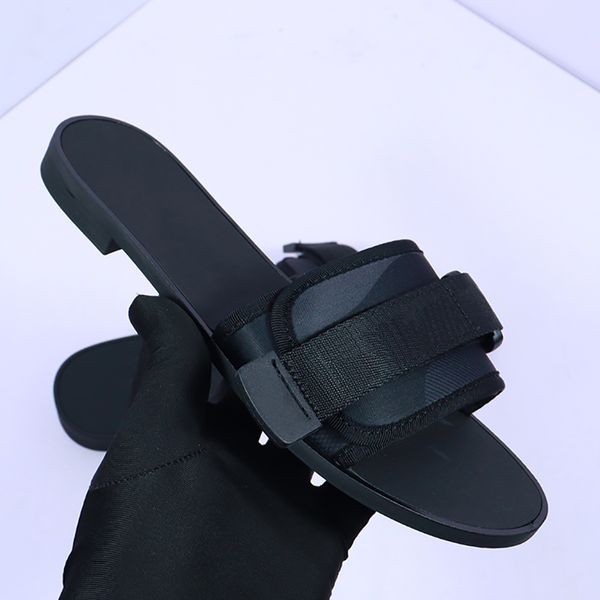 

designer slippers men slide slipper sport triple black casual beach shoes l flip flops summer discount price outdoor mens slippers 35-41 52