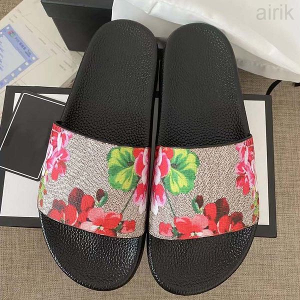 

classics sandals designer slippers floral brocade gear bottoms flip flops striped beach causal slipper, Black