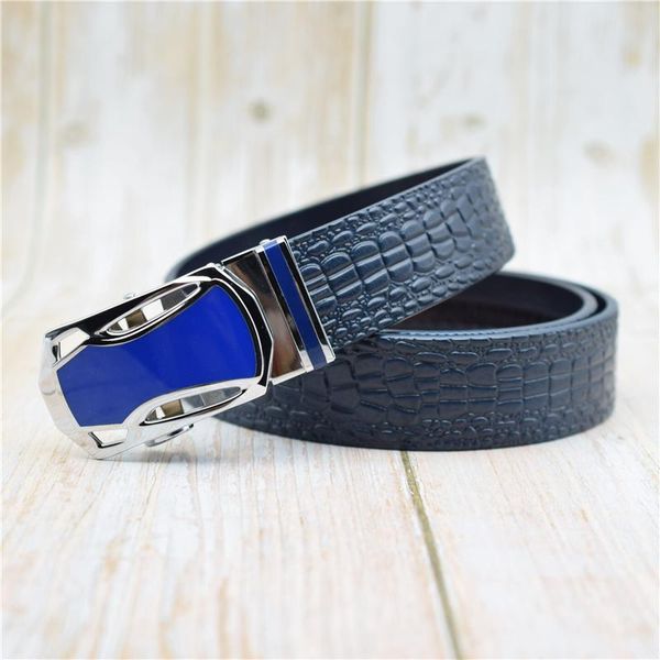 Kemerler İnek Deri Erkek Kemer Siyah/Beyaz/Mavi/Kırmızı Tasarımcı 3.5 cm genişlik için otomatik toka 100-130 cm pantolon malebelts