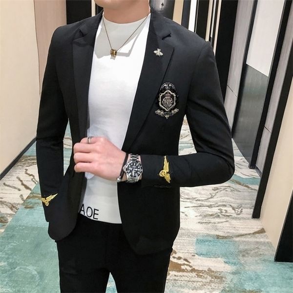 

spring casual blazer suit jacket embroidery black social british blazers men suits wedding coat club dj stage clothers 201104, White;black
