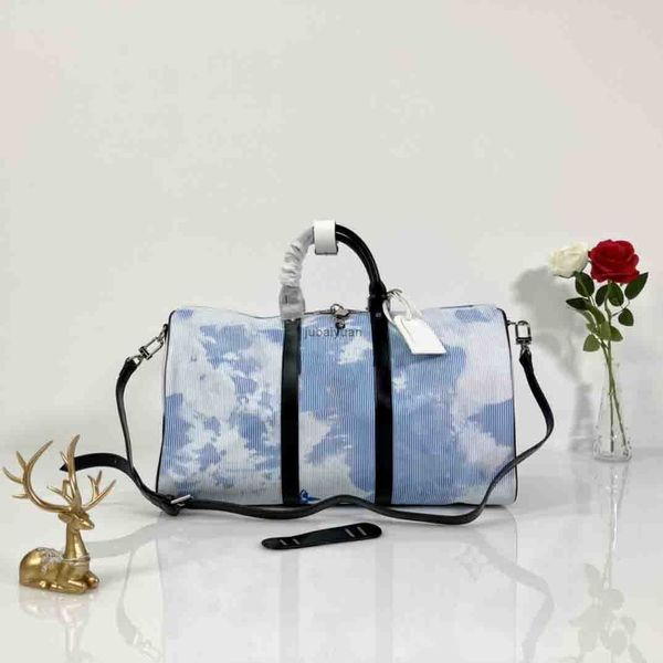 

2022 5a luxury crossbody bags leather designer men suitcases luggage sport outdoor packs shoulder travel bags messenger bag handbags duffel