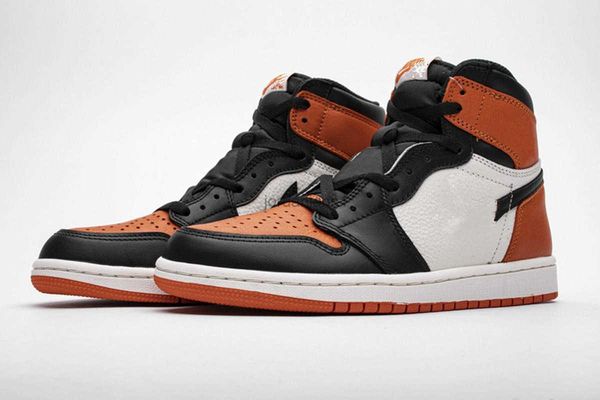 

shattered backboard jumpman 1 retro high og mens basketball shoes outdoor sneakers sports with original box, Black