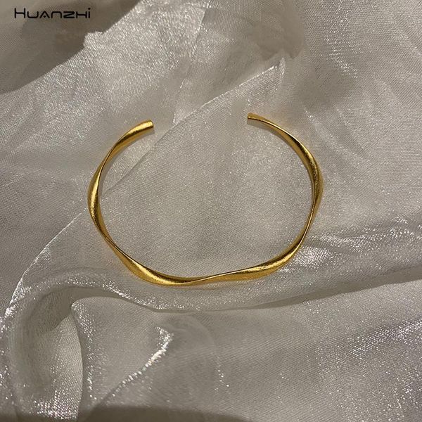 Bangle 2022 Coreano Semplice Geometrica Irregolare Spirale Distorsione Bracciale In Metallo Apertura Oro Per Le Donne Festa Nuziale GirlBangle