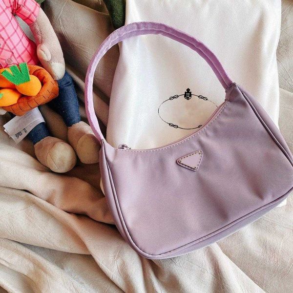 

women 2022 designers shoulder bag hobo handbags baguette nylon lady luxurys multiple colors fashion tote purse