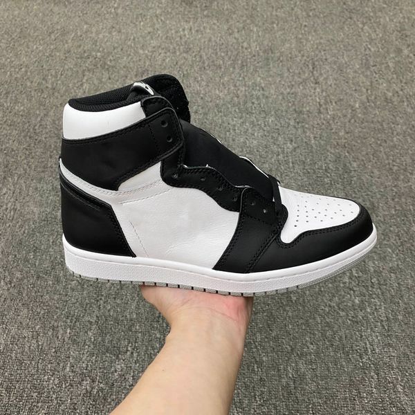 

1 mid black and white panda men's and women's casual shoes