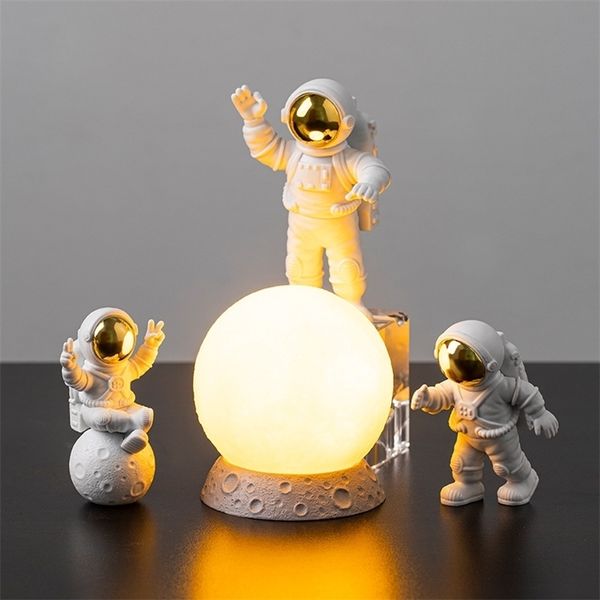 3pc Astronaut Decor Action Figures e Lua resina em casa estátua sala de estar, desktop ATION Apresenta Boy Gift 220628