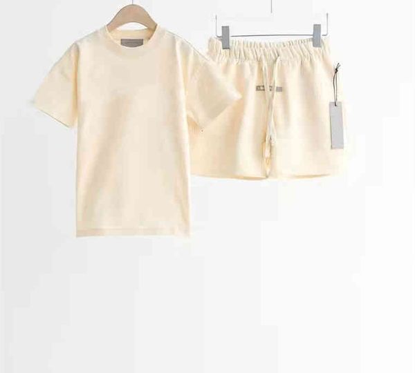 

50% discount bagssummer new children's suit 2022 fog double thread essentials medium and large short sleeved shorts, White;black