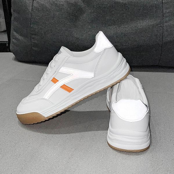 

autumn shoes new high - quality comfortable flat leisure board size 35-40, Black