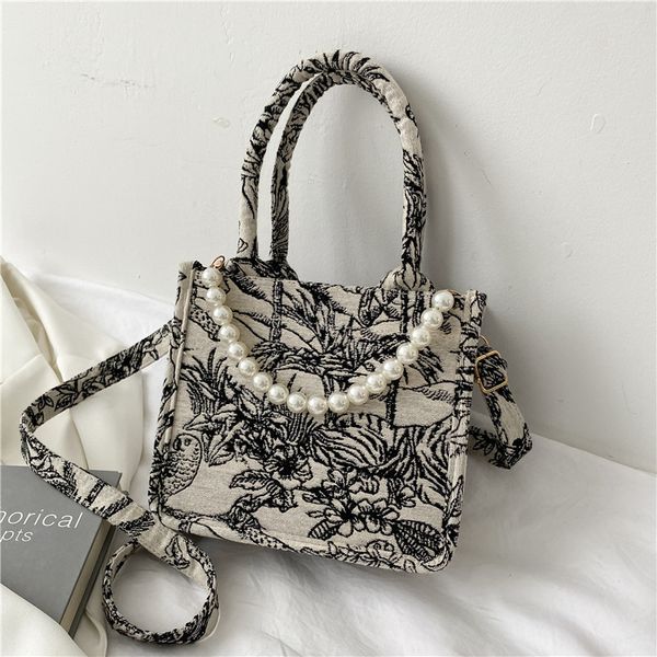 

pearl chain floral pattern women shoulder bag retro ladies messenger crossbody bags fashion female casual purse small handbags 220722