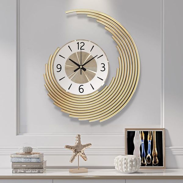 Orologi da parete Orologio grande Design moderno Murale in metallo Artigianato Soggiorno Camera da letto El Home Decor Orologio Adesivo Ornamenti Orologi