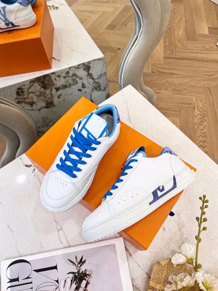 

luxury designer casual shoes embossed trainer sneaker triple white pink sky blue black green yellow denim low virgil mens sneakers women tra