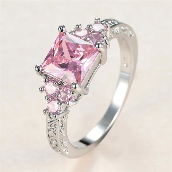 Eheringe Zierliche weibliche rosa Kristall Stein Ring Charme Silber Farbe für Frauen Vintage Braut Quadrat Zirkon VerlobungsringHochzeit