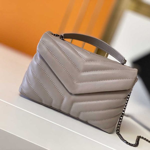 

2021 new luxurys designers high-end fashion woman shoulder bag imported sheepskin silver hardware handbag casual fashion messenger bag