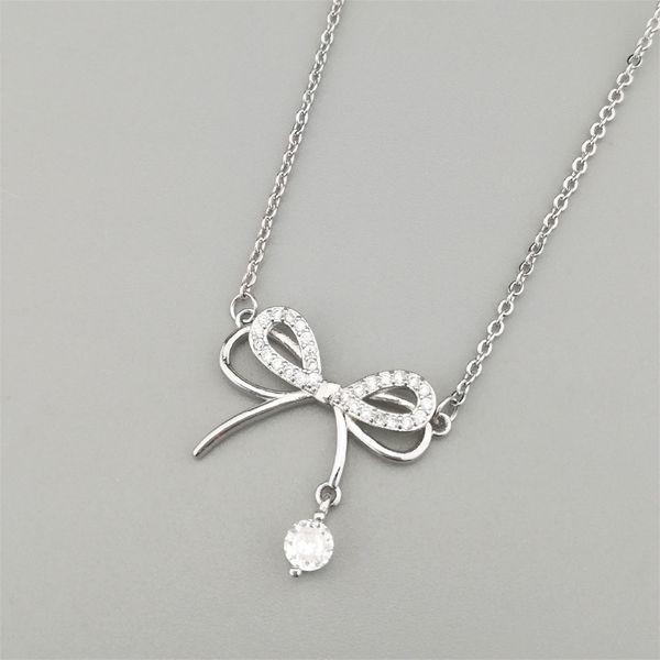 

tiktok xiaohongshu same style bow necklace female star pendant niche ins fashion butterfly dream clavicle chain jewelry, Silver