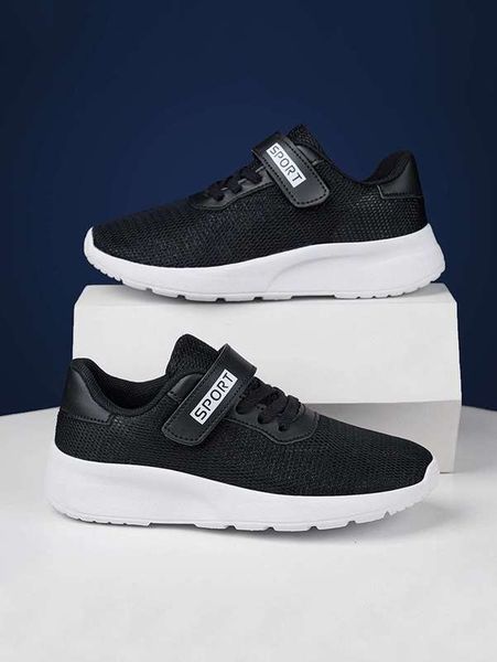 

boys letter graphic breathable running shoes she, Black