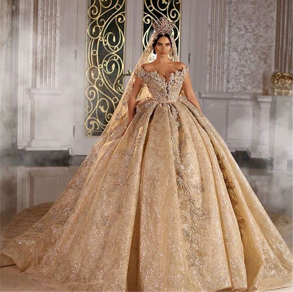 Abiti da sposa Shinny Ball Gown Abiti da sposa champagne con spalle scoperte Abito da sposa Dubai Arabia Saudita con perline di cristallo di lusso Taglie forti