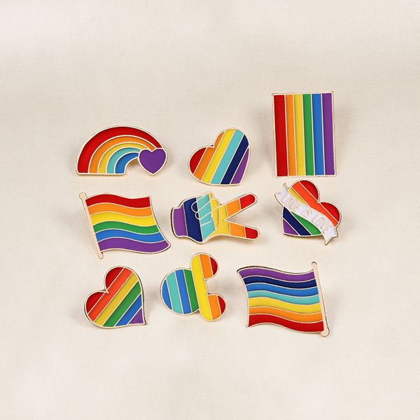 Fashion Rainbow Colors Broche gay para homens mulheres amam broches de coração pinos distintivos de liga LGBT Acessórios para presentes de pinos LGBT Pin Acessórios