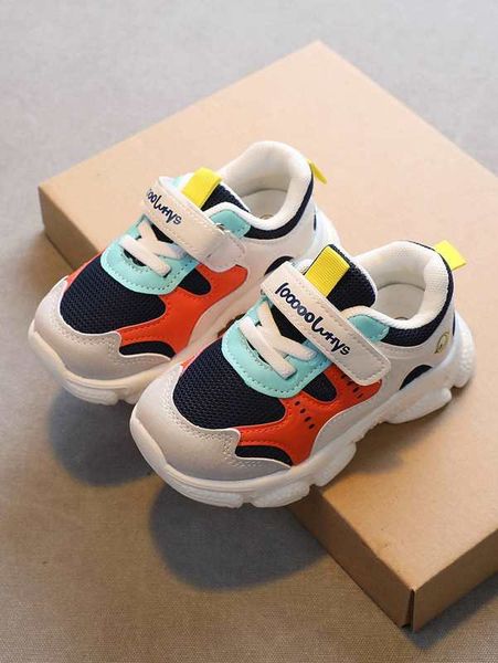 

kids colorblock letter graphic running shoes she, Black