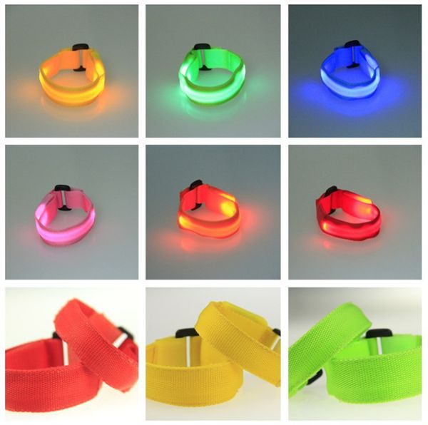 Braccialetto luminoso a LED per bracciale Forniture per feste in esecuzione arrampicata a cavallo cintura da braccio luminosa notturna anello braccia Cinturino da polso luminoso 6 colori T9I001934