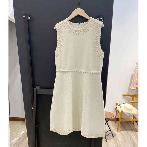 

casual dresses autumn winter knitted dress sleeveless sweater backing skirt heavy industry nail bead high-end women's clothing light lu, Black;gray