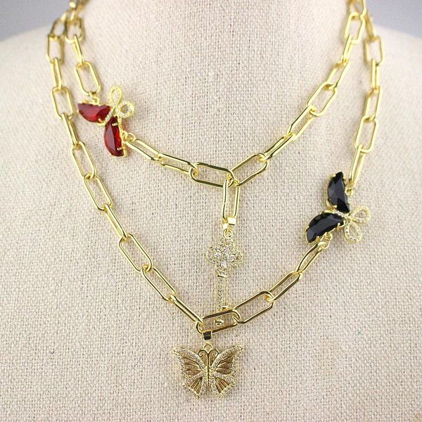 Подвесные ожерелья 18 дюймов 5pcs/lot в стиле Cz Ожерелье красочное стакан с бабочкой с ключевыми украшениями, покрытыми оптовыми.