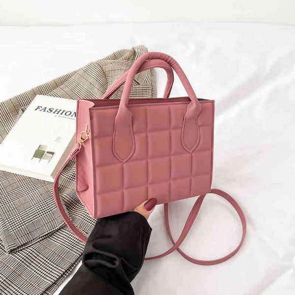 

small bag women's 2022 spring new fashion square one shoulder texture messenger handbag wholesale western style ladies designer bags
