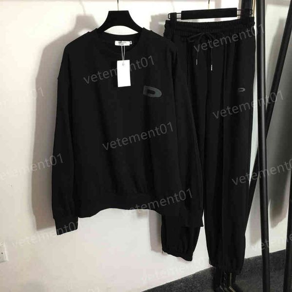

womens two piece pants tracksuits letter print hoodies and casual pants 2 piece sets luxury women designer clothing, White