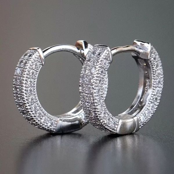 Hip Hop Vintage Jewelry Ear Cuff 925 Sterling Silver Pave White Sapphire CZ Diamond Gemstones Party Fine Women Wedding Clip Orecchino per regalo amante