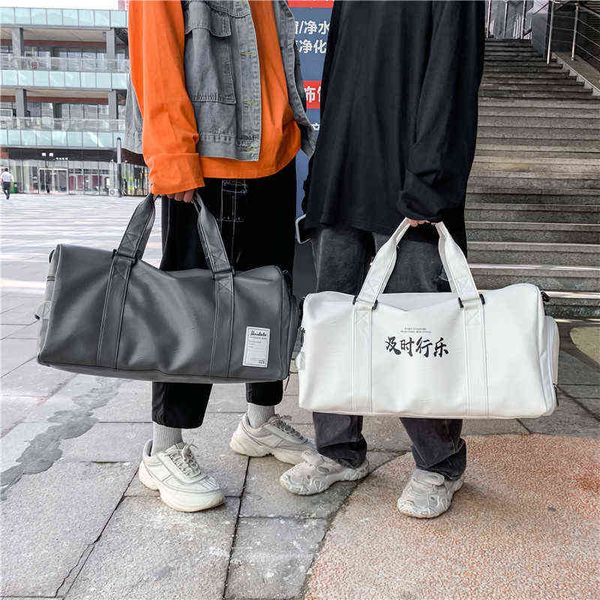 

in stock wholesale designer outdoor sports travel durable pu leather duffle bags 220613