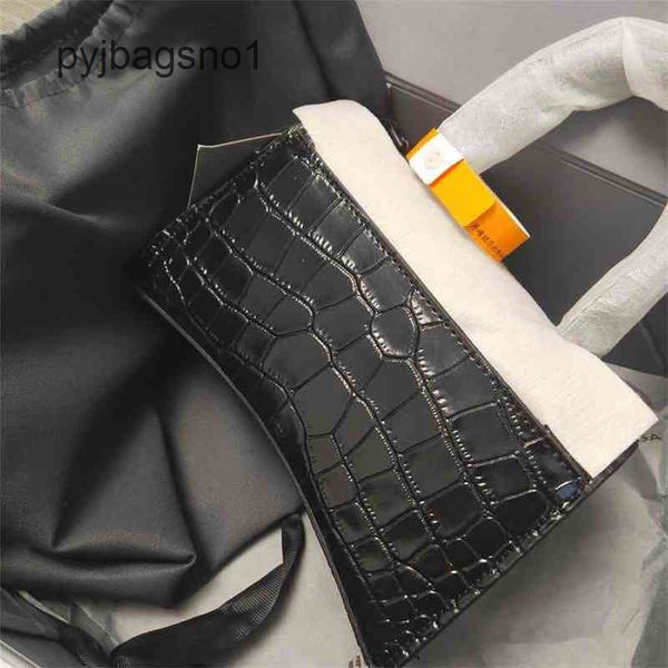 

2022ss balenciga handbag hourglass designer bag high version b home nvzhen crocodile pattern one shoulder port 7nsd