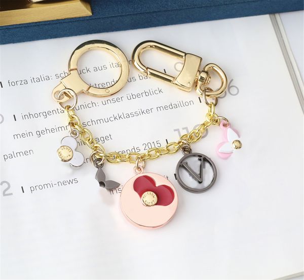 

luxury designers keychain classic brand key buckle flower letter key chain bag ring handmade keychains men women bags pendant, Silver