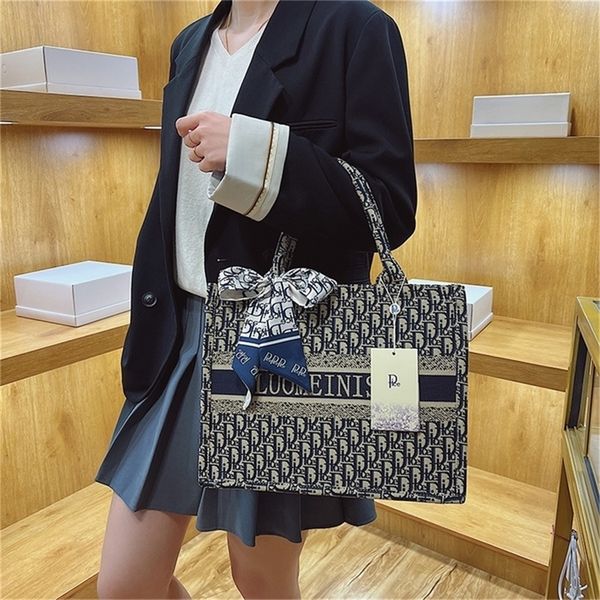 

large female fashion embroidery large capacity one armpit tote 55% off online sale